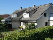 DHH - Ein / Zweifamilienhaus, Vollkeller mit großer Garage und Gartenfläche in BI - SENNE !!! - Bielefeld