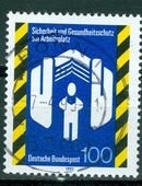 Bund gestempelt Nr. 1649 f30 Plattenfehler nach Schantl Plattenfehlerkatalog „c“ von „Deutsche“ ausgebeult, mir schönem Rundstempel. in 32457