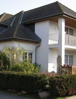 2-Raumwohnung mit Balkon und Carport in Negast - Steinhagen (Landkreis Vorpommern-Rügen)