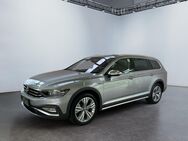 VW Passat Variant, 2.0 TDI Alltrack, Jahr 2020 - Brandenburg (Havel)