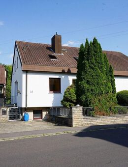 Mehrfamilienhaus in Würzburg-Versbach - mietfrei - nutzbar für Eigennutzer, Kapitalanleger oder Mehrgenerationenwohnen - Würzburg