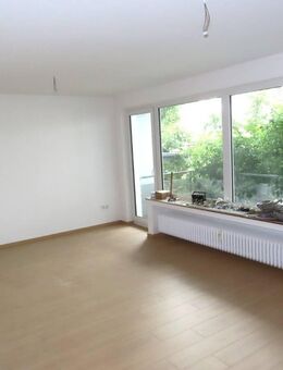 Sanierte 3 ZKB mit Balkon und Garage in ruhiger Lage in Kassel-Wolfsanger - Kassel