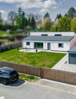 Stilvoller Bungalow mit weitläufigem Grundstück - Waidhaus