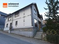 Viel Platz im eigenen Zuhause - Großes Einfamilienhaus in ruhiger Lage von Steinach - Steinach (Thüringen)