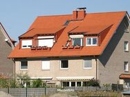 Freistehendes Vierfamilienhaus, Loggia und 3 Garagen - Meinerzhagen