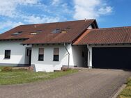 Einfamilienhaus mit FeWo, freistehend mit Doppelgarage in Mettlach-Saarhölzbach - Mettlach