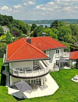 Luxuriöses Wohnen: Villa am Starnberger See - Starnberg