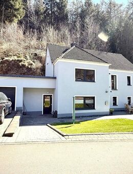 Liebevoll und hochwertig renoviertes Schmuckstück in Schönecken. - Schönecken