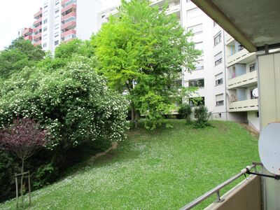 Vermietet, aber Bezug schnell möglich! Schöne 1-Zimmer-Wohnung mit Kfz-Stellplatz und Kellerabteil in TOP-Lage in Würzburg-Lengfeld