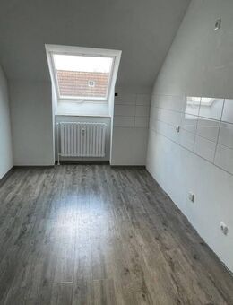 Attraktiv! Frisch renovierte zentrale 3-Zimmer-Wohnung - Dortmund
