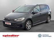 VW Touran, 1.5 TSI Move, Jahr 2023 - Kreuzwertheim