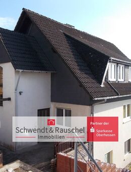 Begehrte Lage - Familienhaus mit 3 Wohnungen in Büdingen - Büdingen