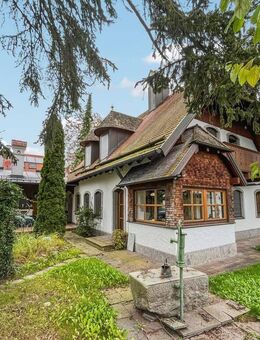 Attraktives Einfamilienhaus auf großem Grundstück mit altem Baumbestand in Neufahrn bei Freising - Neufahrn (Freising)