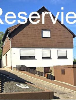 RESERVIERT: Freistehendes Ein- bis Zweifamilienhaus in Püttlingen-Köllerbach - Püttlingen