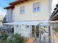 Eine Wohnung mit Charme! Außergewöhnliche 3-Zimmer-Terrassenwohnung in Maxhütte-Haidhof - Maxhütte-Haidhof