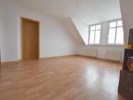 3 Raumwohnung im sanierten Altbauwohnung im Stadtzentrum, kautionsfrei! Sofort bezugsfertig! - Hohenstein-Ernstthal