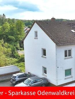 Ideal für die Großfamilie! 2-FH mit ausgebautem Dachgeschoss, gr. Hof und kl. Gartengrundstück - Bad König
