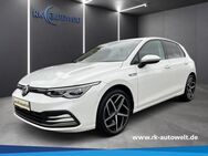 VW Golf, 1.5 TSI VIII Style, Jahr 2020 - Warstein Zentrum