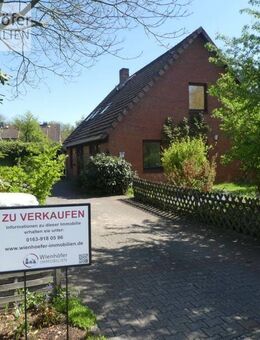 PROVISIONSFREI! Einfamilienhaus mit Einliegerwohnung und Doppelgarage - Lüneburg