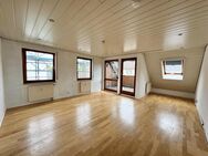 Sofort beziehbar! Ideale 3,5 Zimmer-Maisonettewohnung mit TG-Stellplätze! - Wendlingen (Neckar)