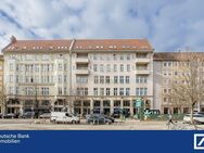 Scheunenviertel / Rosa-Luxemburg-Platz! Zentral gelegenes Dachgeschoss in absoluter Ruhiglage! - Berlin