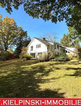 Fam. EFH mit parkähnlichem Garten (teilbar) in ruhiger Anliegerstraße im naturverbundenen Duvenstedt - Hamburg