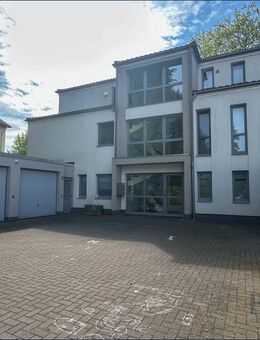 Großzügige 2-Zimmer Wohnung mit Garage - Bremerhaven