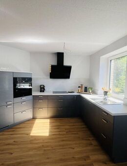 Neubau. Helle und moderne Wohnung - Groß Rheide