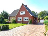 Einfamilienhaus mit Einliegerwohnung **neue Heizung ** 2 separate Auffahrten wunderschön ruhig gelegen - Rhauderfehn