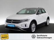 VW T-Roc, 2.0 TDI Style, Jahr 2024 - Krefeld