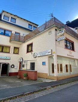 Chance für die große Familie und Gewerbetreibende mit Gastro- oder Ladenfläche - Lorch (Hessen)