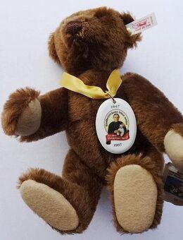 Steiff Geburtstags-Teddybär zum 150. Geburtstag Margarete Steiff, Nr. 670206 - Königsbach-Stein