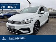 VW Touran, 2.0 TDI Comfortline, Jahr 2021 - Böblingen