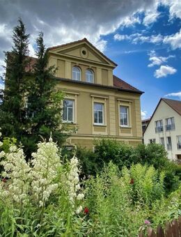 Charmantes Einfamilienhaus mit Einliegerwohnung im Dachgeschoss - Stadtroda