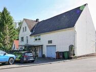 Gemütliches Einfamilienhaus mit Scheune, viel Flair und liebevoll angelegtem Garten (inklusive Gästehaus) in Kölbingen - Kölbingen