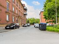 Großzügige 5-Zimmer-Wohnung mit Balkon, Keller und Stellplatz in der Südlichen Außenstadt Nürnbergs - Nürnberg