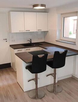 Direkt an der Uni: Exklusive 2-Zimmer-Wohnung - Zweitbezug nach Großsanierung!!! - Wuppertal