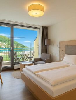 Kompaktes Mikro-Apartment mit Balkon in direkter Nähe AlbThermen Bad Urach - Bad Urach