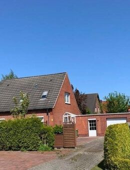 Gepflegtes Haus mit EBK und Garage in ruhiger Wohnlage! - Hage