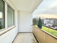 Gut geschnittene + helle 3,5-Zimmer-Wohnung mit sonnigem Balkon & schönem Ausblick - Hannover