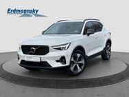 Volvo XC40, 1.9 B3 Plus Dark, Jahr 2024 - Celle