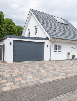 Freistehendes EFH mit großen Garten in Weißenthurm. - Weißenthurm