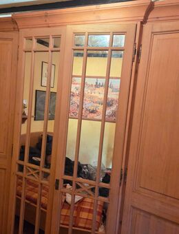 Kleiderschrank Holz groß SELBSTABBAU - Swisttal