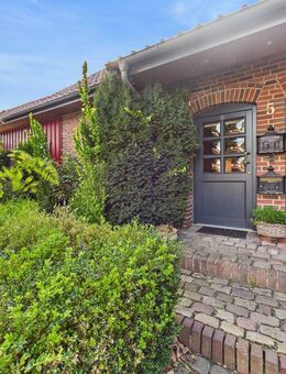 Großzügiges Ein-/Zweifamilienhaus mit wunderschönem Garten in Drangstedt - Lintig