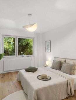 Seltene Gelegenheit - frisch renovierte 4-Zimmer-Wohnung mit Südterrasse & Gartenanteil - Lübeck