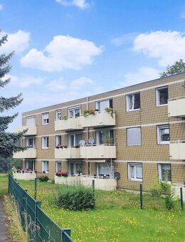 Erstbezug nach Sanierung - Moderne 3-Zimmer-Wohnung mit Balkon ab 01.12.2025 - Heiligenhaus