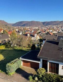 3,5 Zimmer-Wohnung für gehobene Ansprüche in beherrschender Aussichtslage! - Geislingen (Steige)