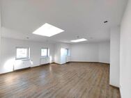 Helle Dachgeschosswohnung zum Wohlfühlen in Neustadt. - Magdeburg