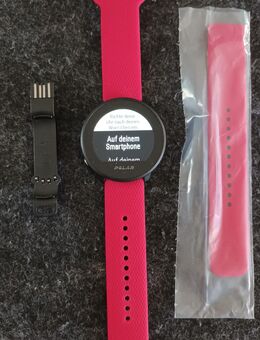 POLAR Unite Watch Red S-L ( Fitnessuhr ) - Baesweiler