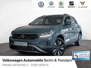 VW T-Roc, 1.5 TSI Move, Jahr 2023 - Berlin